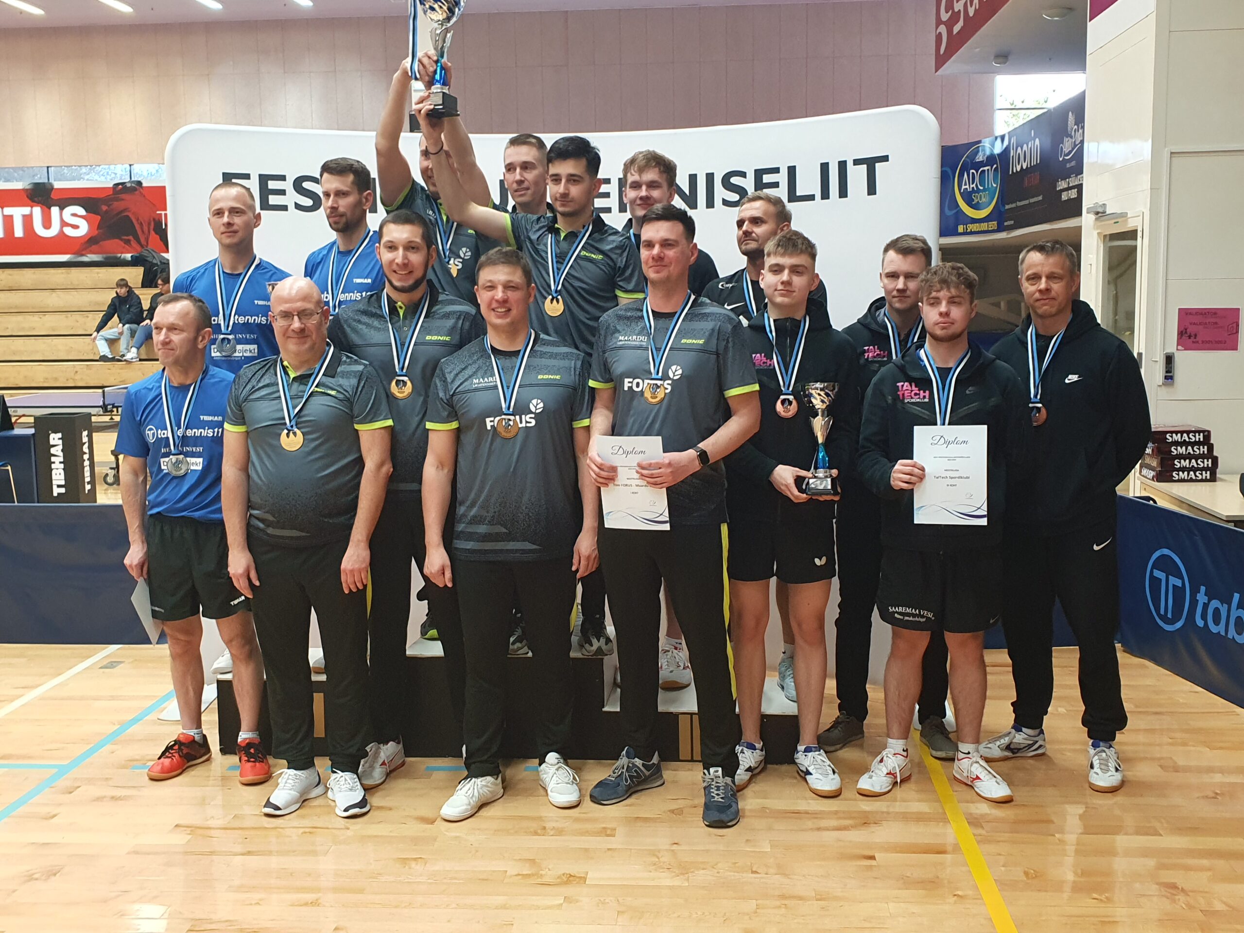 Read more about the article Eesti Meistriliiga võitja on Tiim FORUS – Maardu Lauatenniseklubi! (FOTOD)